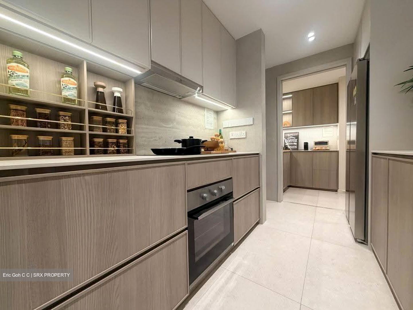 Bagnall Haus (D16), Condominium #624099311
